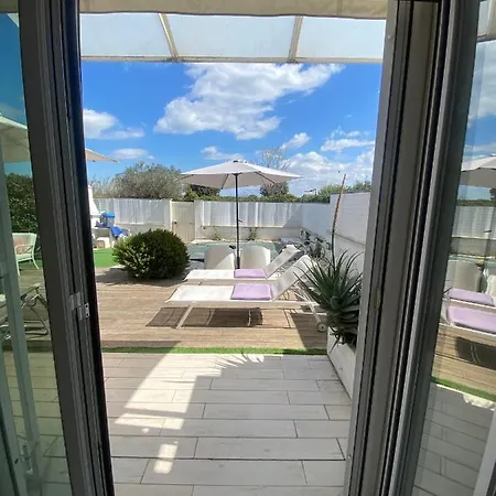 Fregene House - Jacuzzi & Garden Holiday home Fregenae