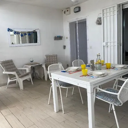 Holiday home Fregene House - Jacuzzi & Garden