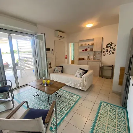 Fregene House - Jacuzzi & Garden Holiday home Fregenae