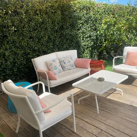 Holiday home Fregene House - Jacuzzi & Garden Fregenae